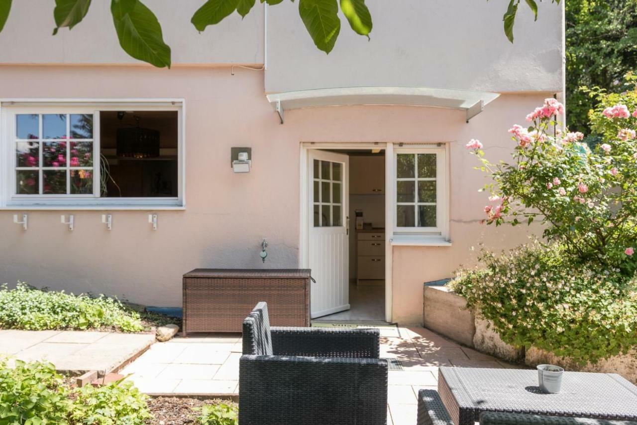 Villa-Doerr 100 m² + 1500m² Garten Wörrstadt Buitenkant foto