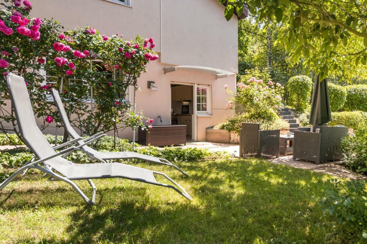 Villa-Doerr 100 m² + 1500m² Garten Wörrstadt Buitenkant foto